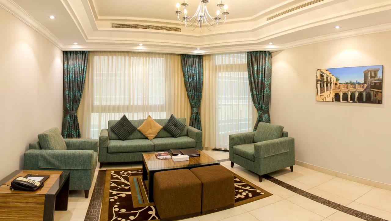 Al Majaz Premiere Hotel Apartments Szardża Zewnętrze zdjęcie